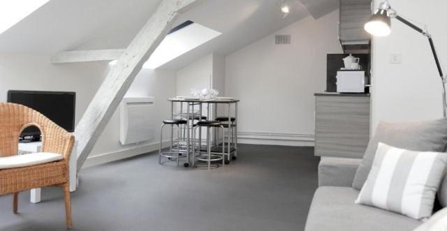 Suites De La Tour Perigueux Centre Chambre photo